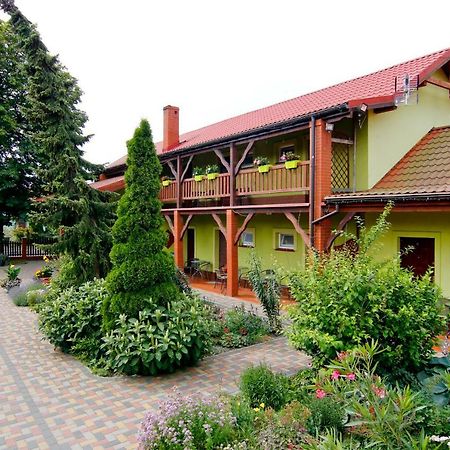 Bed and Breakfast Pod Kasztanem Svinoústí Exteriér fotografie